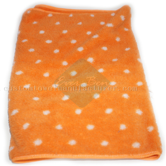 China Custom coral fleece microfiber towels Supplier All over repeat printing coral fleece Towel cloth producer